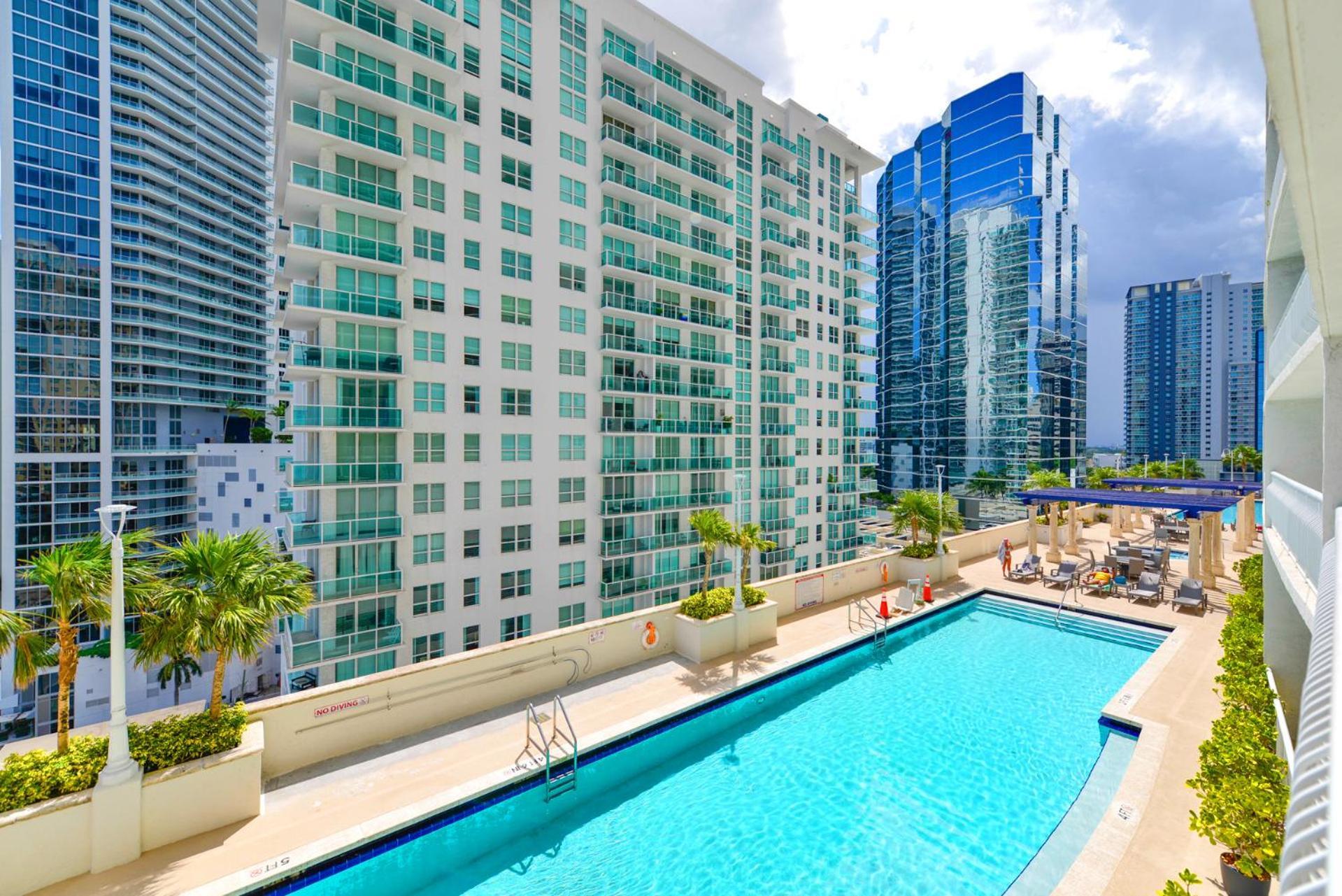Luxury 2 Bedroom Apartment At Brickell With Pool ไมอามี ภายนอก รูปภาพ